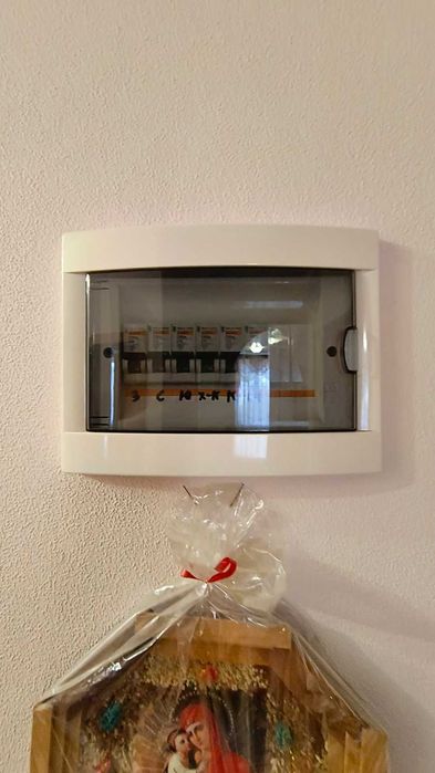 Продам 3 кім.Салтівка 535м 6/9 кап.рем.48000у.е.