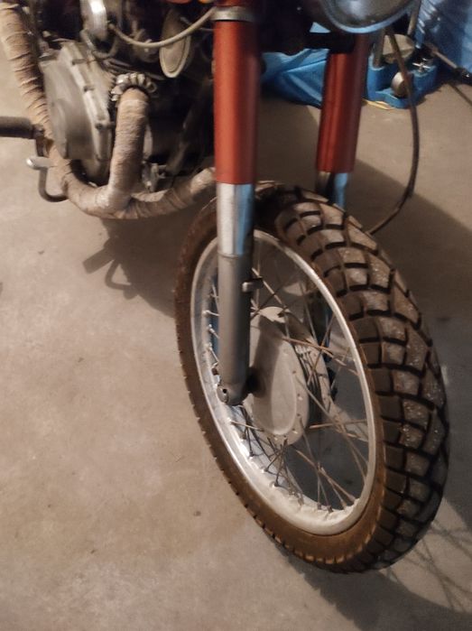 Honda cb 175 de 1972 reservada