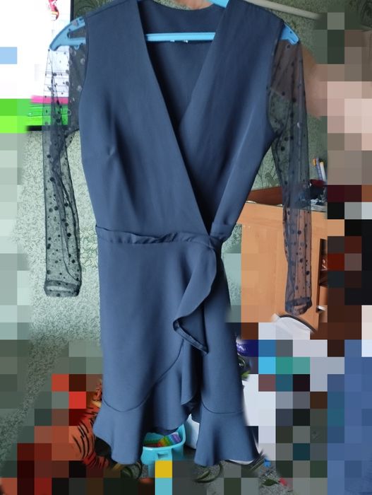 Плаття на запах. Платье