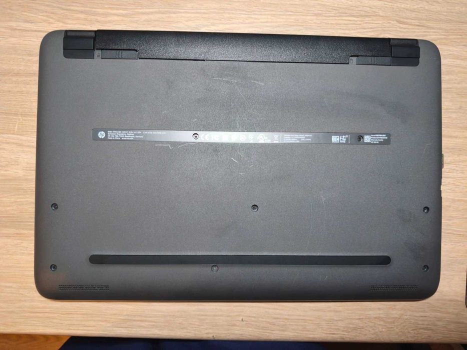 HP 250 G3 | i3-5005U | 8GB RAM | 500GB SSD | AMD R5 НОУТБУК