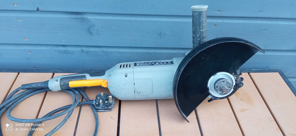 Szlifierkę kątowa Flex Titan 230mm 2000w 230v Wolny start