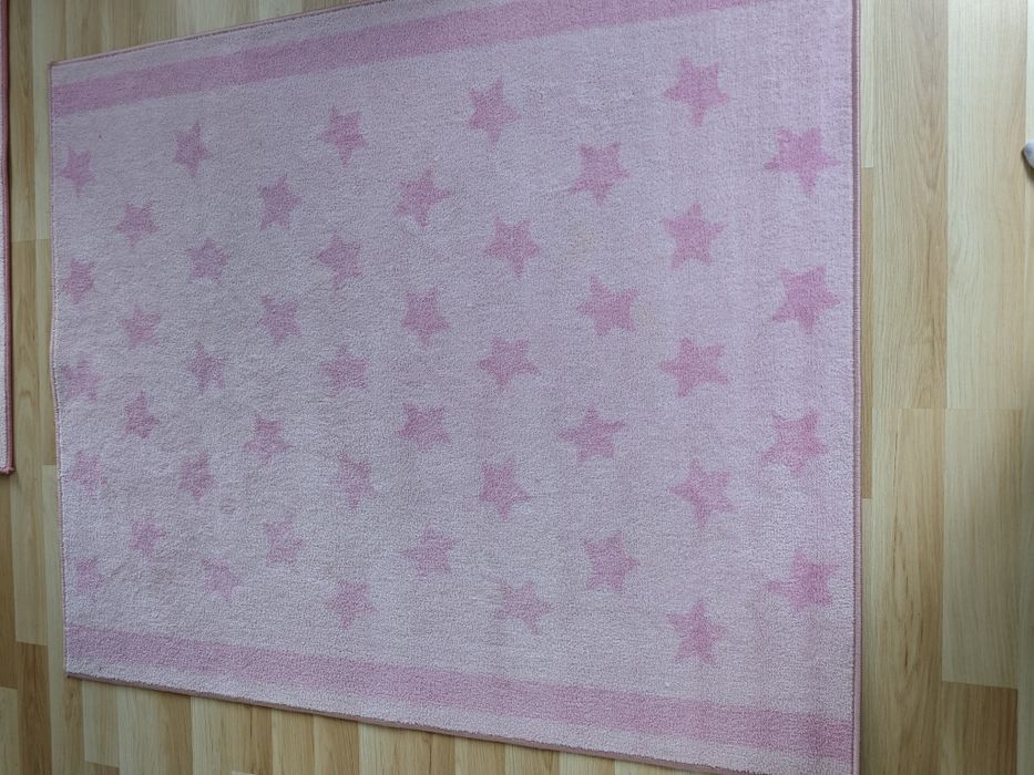 IKEA Dywan różowy gwiazdy HIMMELSK 133x160 cm