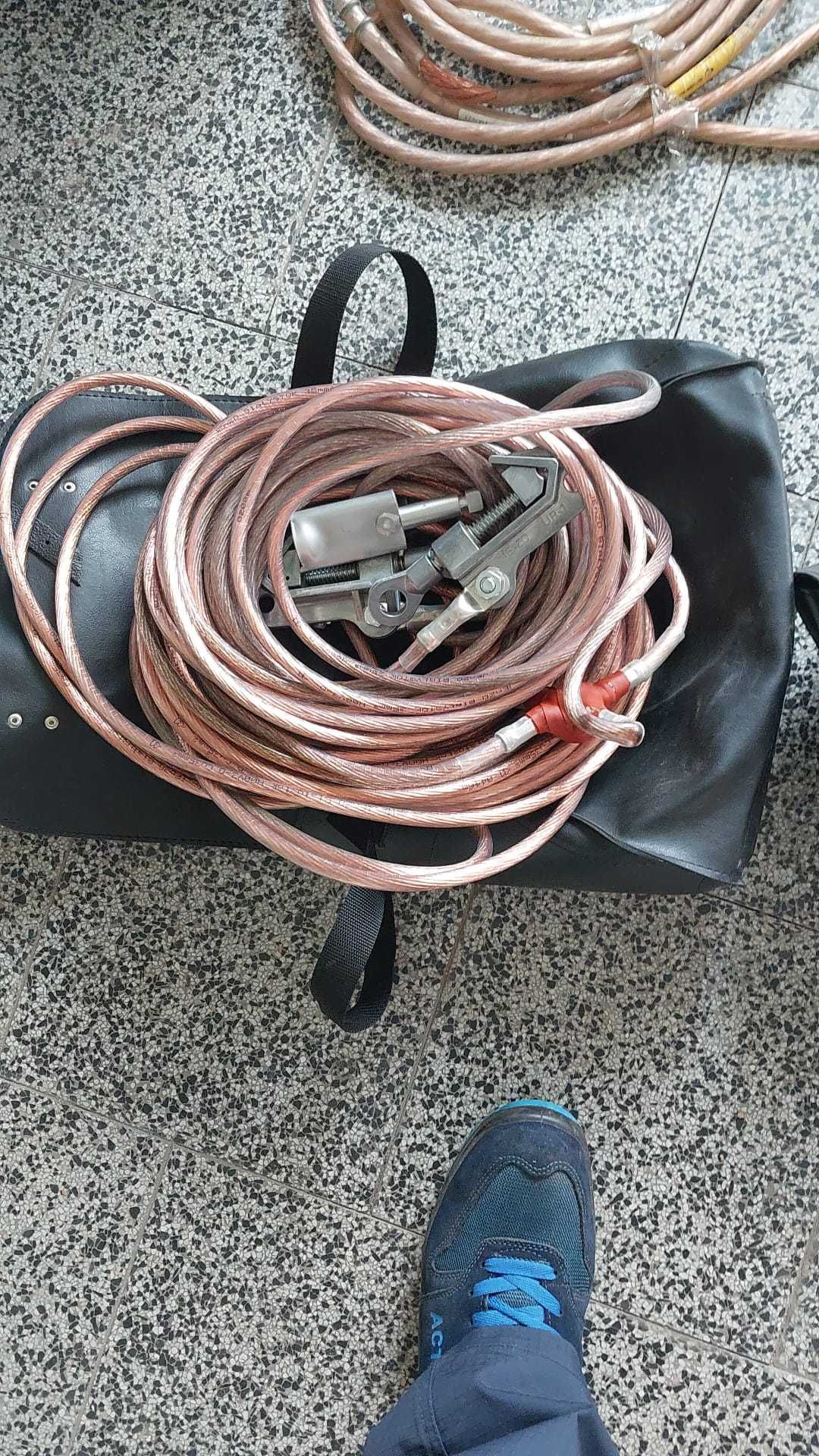 Uziemiacz do linii energetycznych i szyn prądowych typ UR-6,5kA/1s