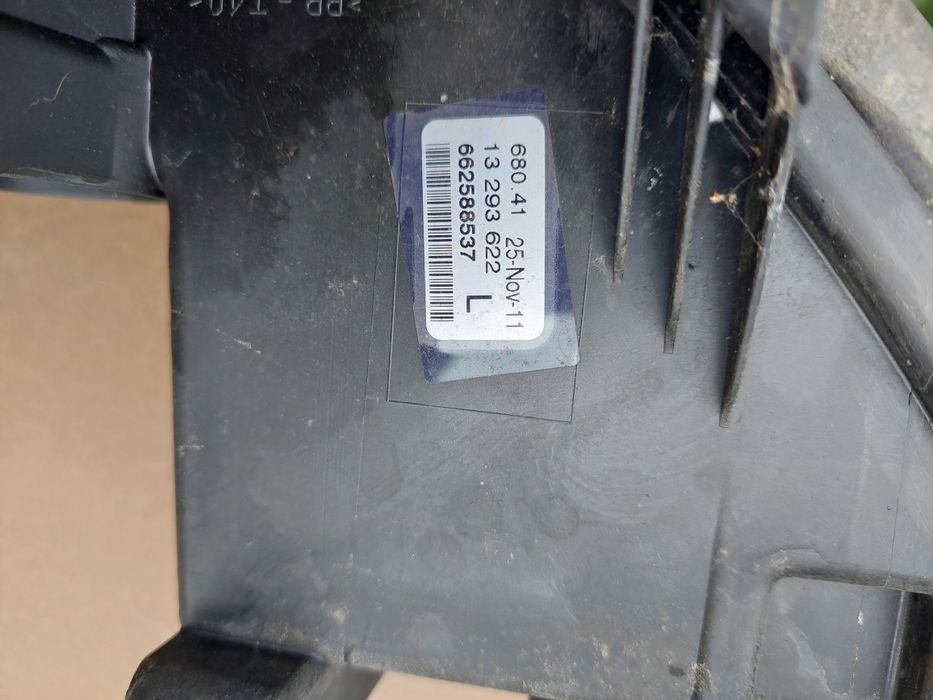 Halogen Lewy Przód Opel Astra J lV kombi 2011rok 13/293/622 L
