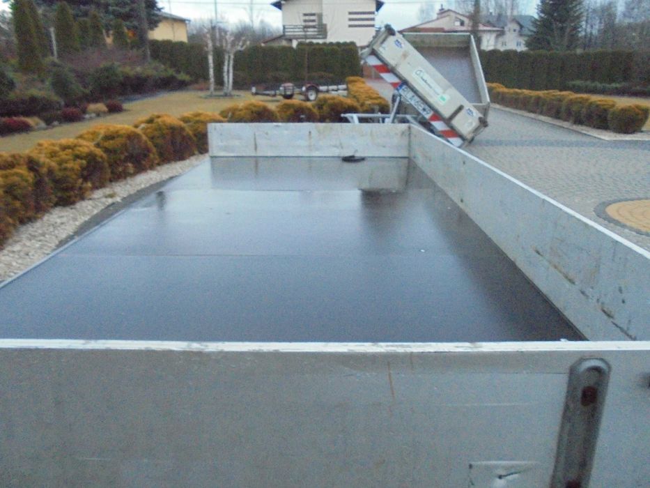 przyczepa ciężarowa wywrotka z kiprem elektrycznym