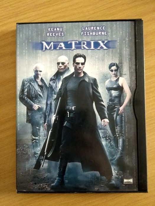 Matrix , irmãos Wachowski, com Keanu Reeves