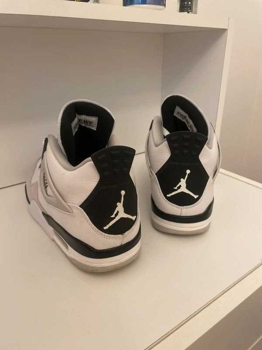 Buty meskie Mokasyny Jordan_4_retro_military_black_R.41