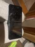 Mam do sprzedania samsunga galaxy  flip 5 5g 256gb kolor grafitowy