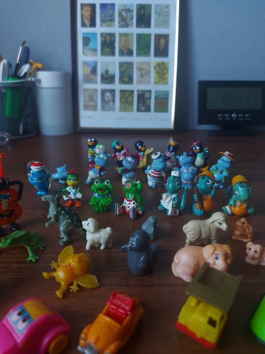 Игрушки Киндеры поштучно