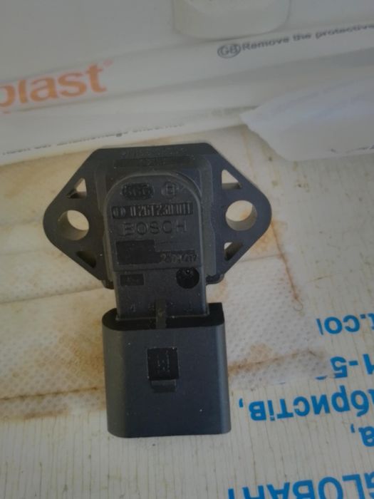 Датчик  абсолютного давления Bosch 0261230011