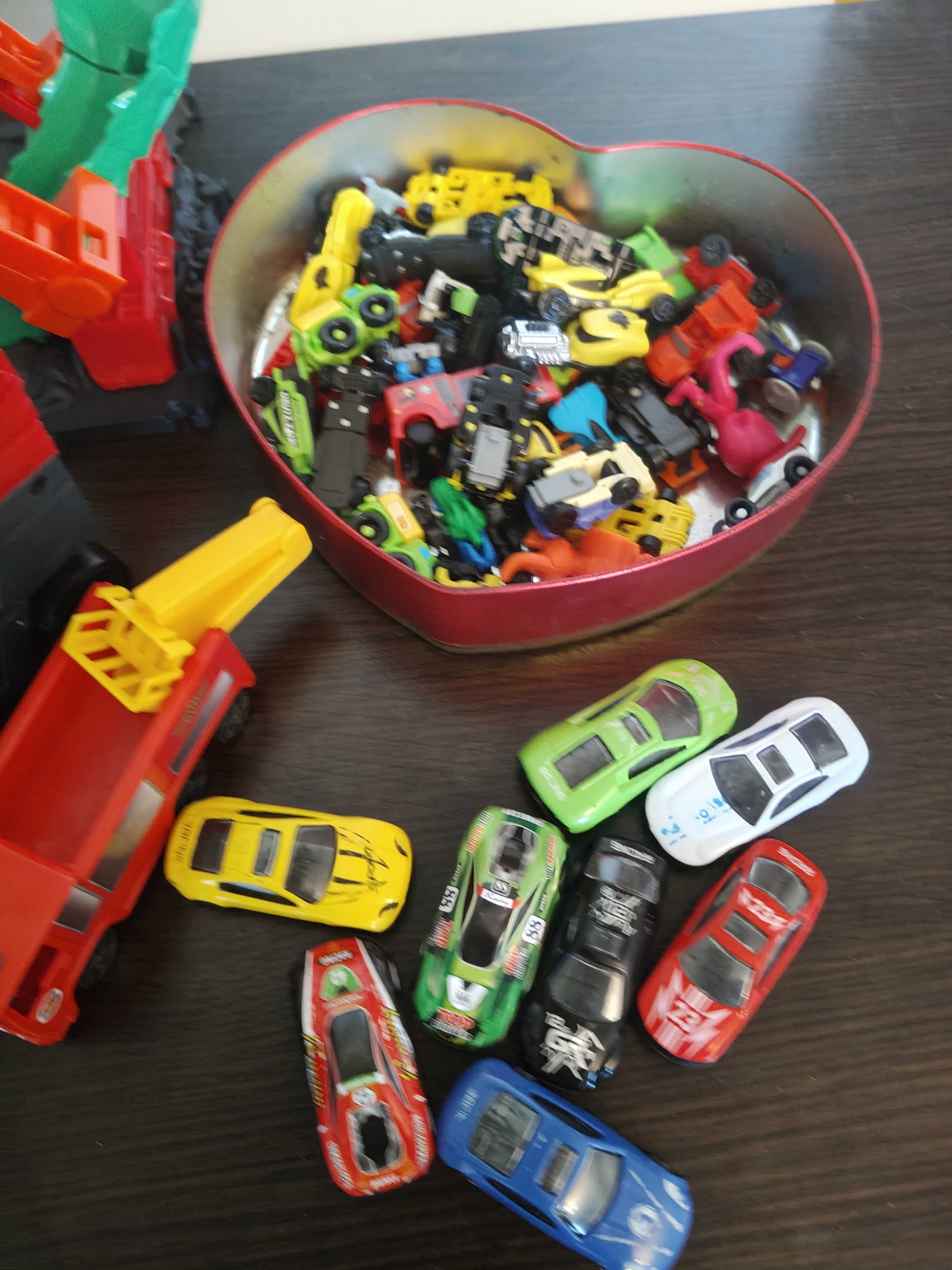 Hot Wheels tor smok oraz laweta