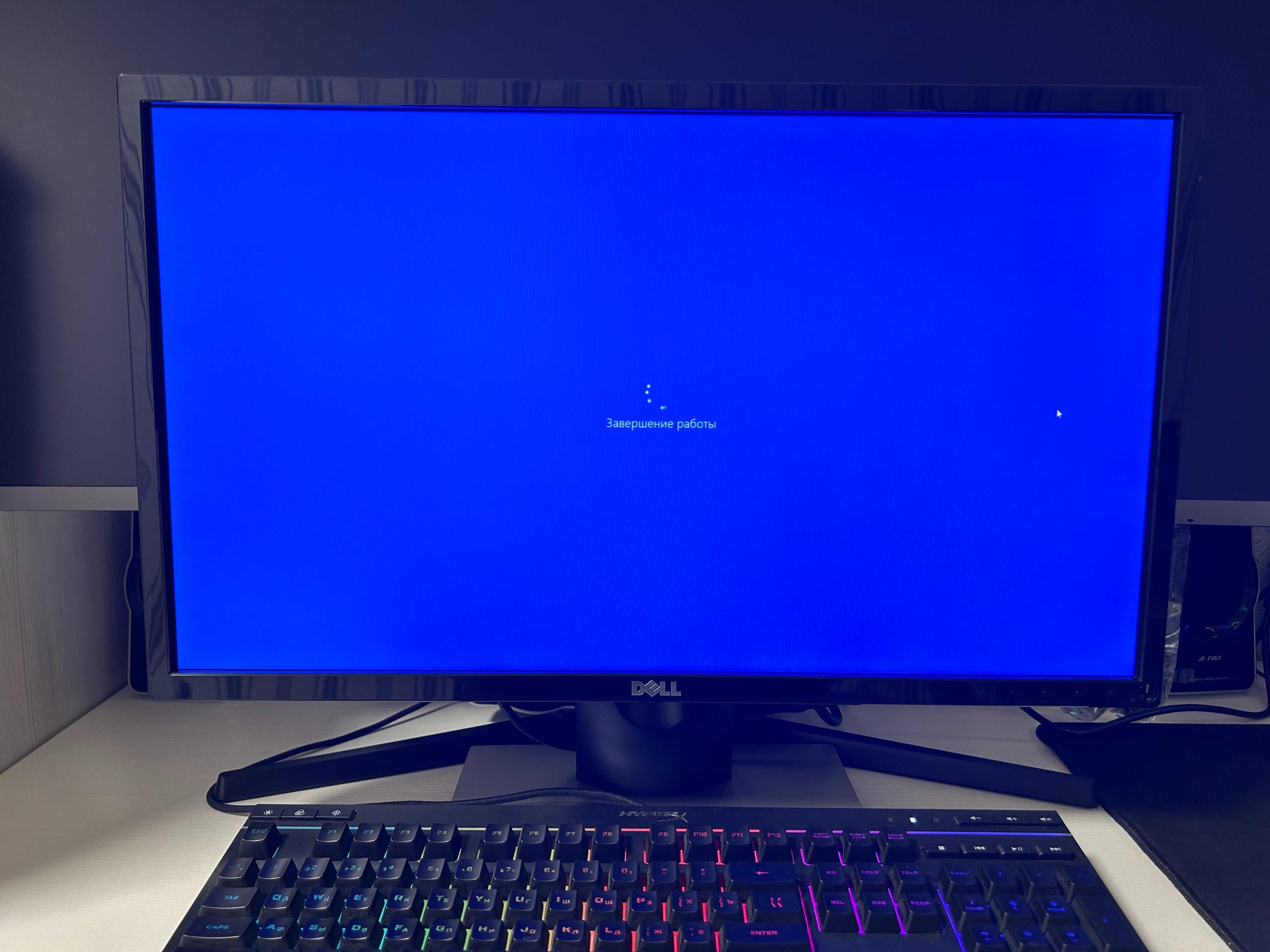 Монитор DELL 24 дюйма IPS матрица HDMI Dport