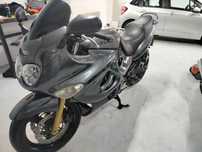 Suzuki GSX-F - Katana Suzuki GSX 750F Katana 2002