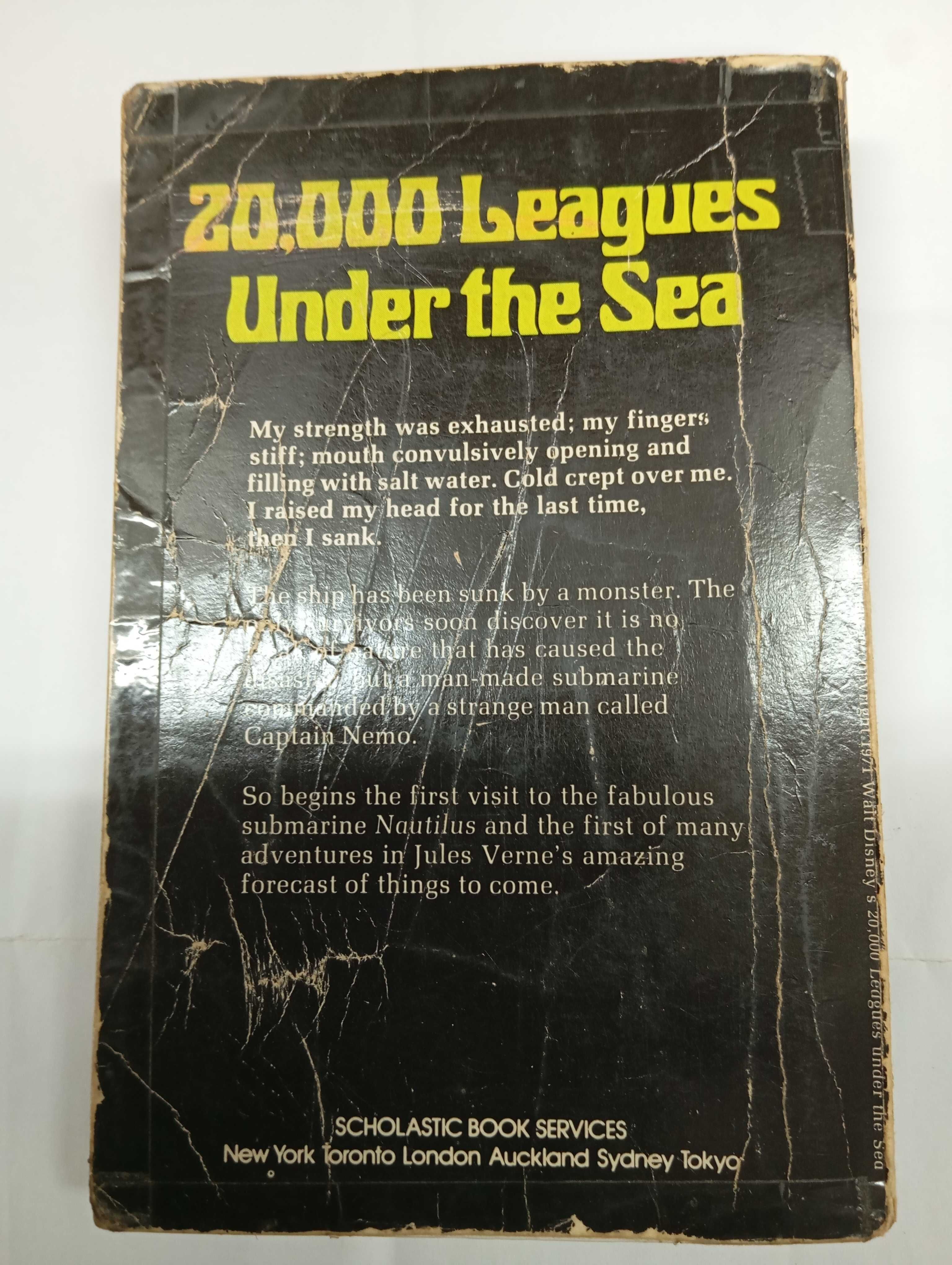 20,000 Leagues Under the Sea - Jaws