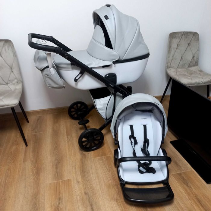 Дитяча коляска anex e/type, в гарному стані.