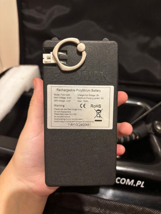 Boatman łódka zanętowa Actros  eho+GPS