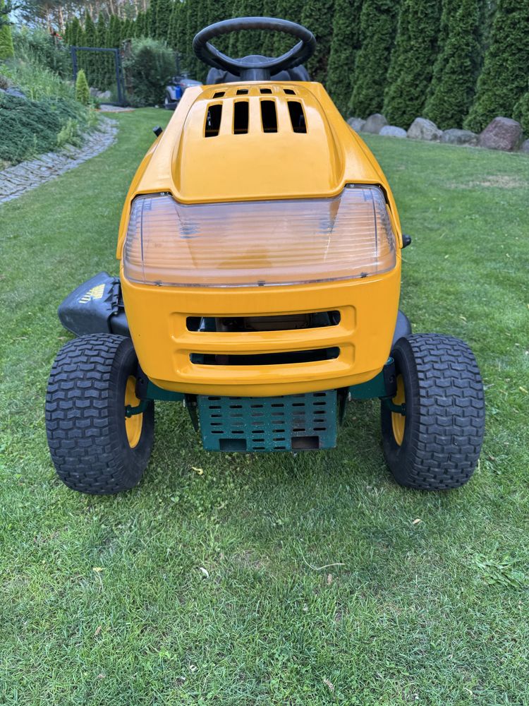 Traktorek YardMan 12,5 konia
