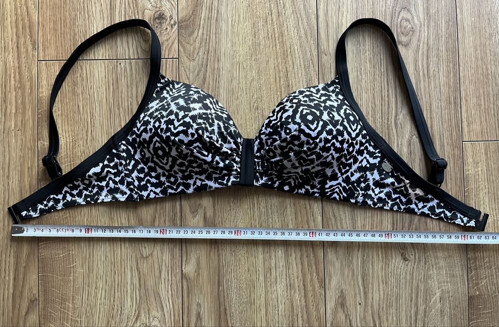 Strój kąpielowy Sloggi Swim Comfort, góra70C,dół S,parę razy zalożony!