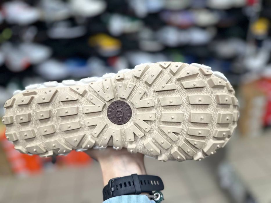 Шльопанці UGG Venture Daze ( РОЗМІРИ )