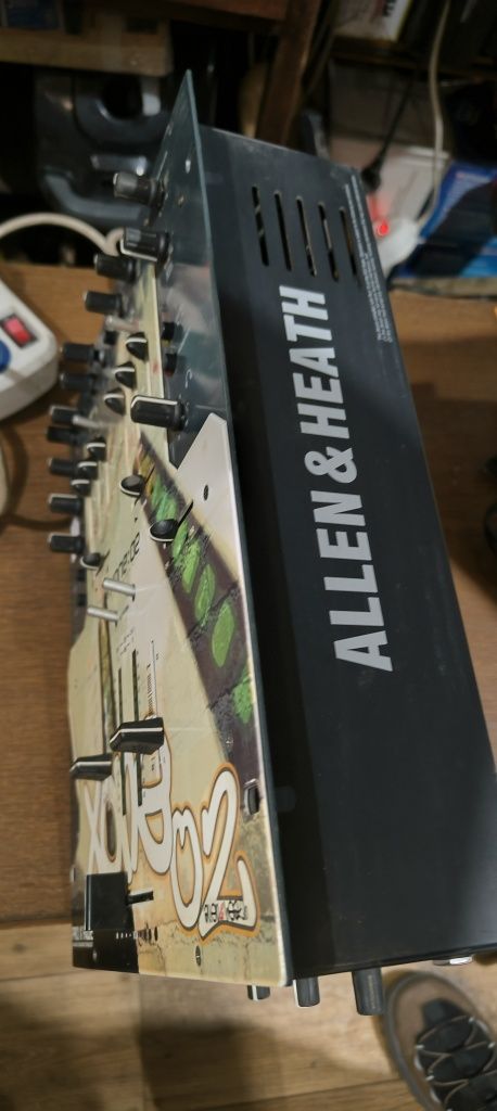 Mikser Allen & Heath Xone:02