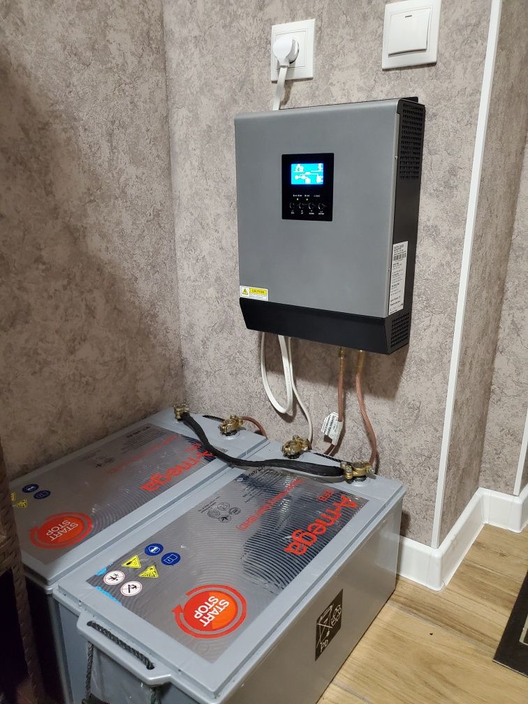 Комплект гібридний інвертор PowMr 3000VA/2400W та акумулятори