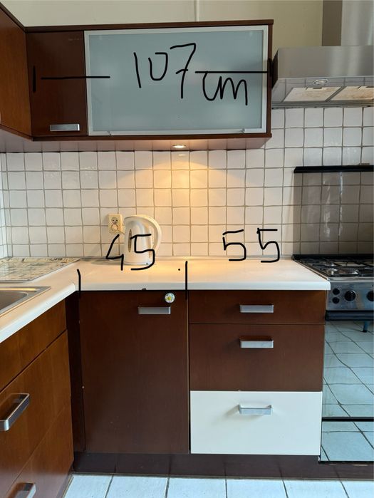 REZERWACJA PILNIE  ZA DARMO meble kuchenne fornir drewniany plus okap