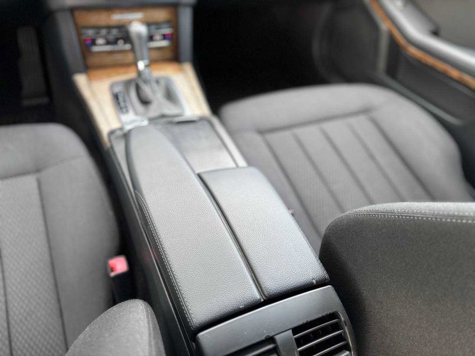 Mercedes-Benz E-Class 2010, 1.8 бензин, коробка передач автомат.