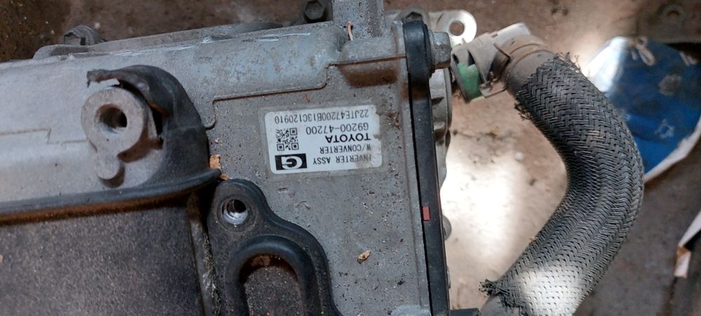 Инвертор Toyota Prius 30 plug in регулятор напряжения тока