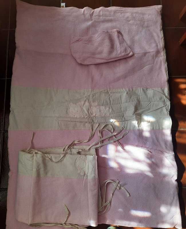 Edredon e resguardo de cama Bebé