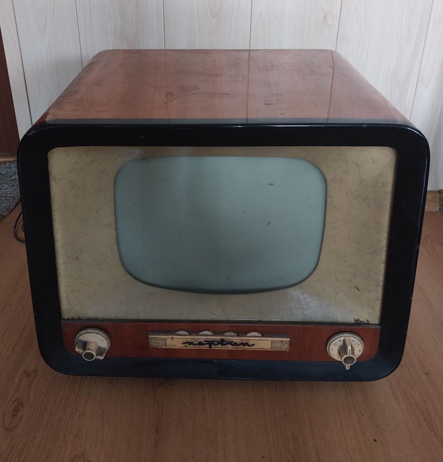 Telewizor Neptun