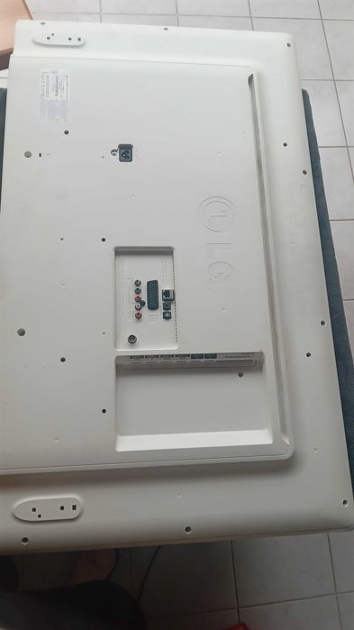 Tv  LG 42 polegada. Com defeito