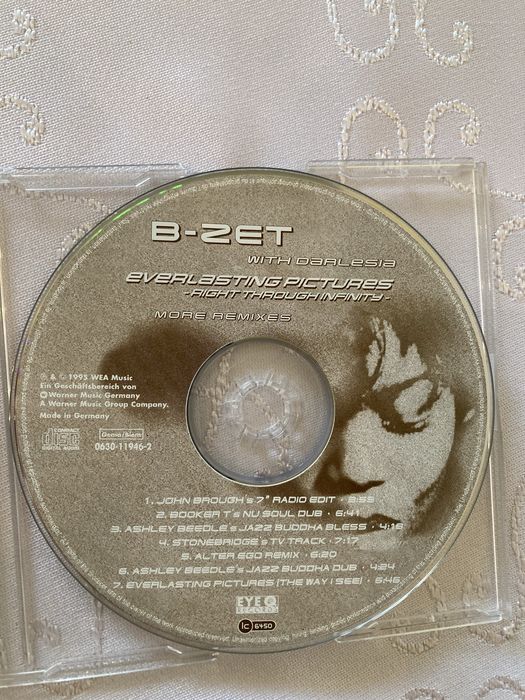 Płyta Cd B-Zet With Darkesia Everlasting Pictures Right Throught Inf.