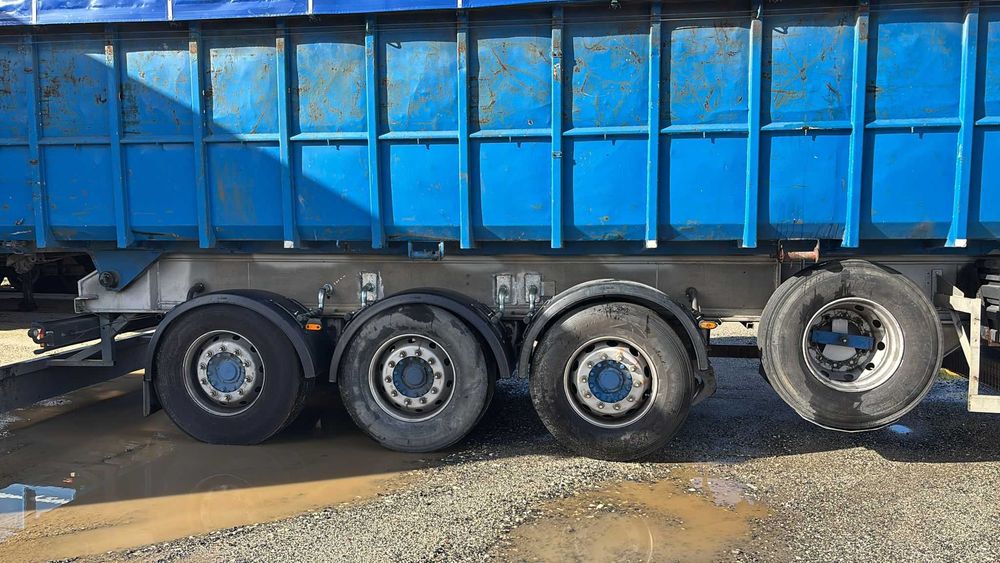 Semi-Reboque Sucateiro