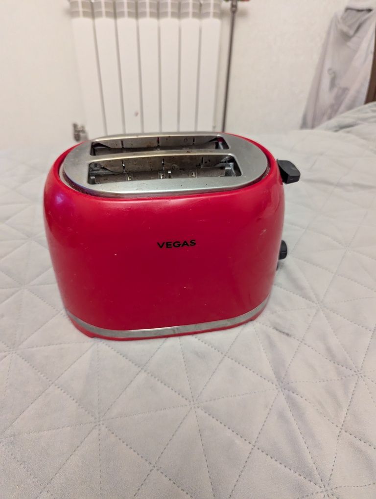 Тостер Vegas VET-2002R