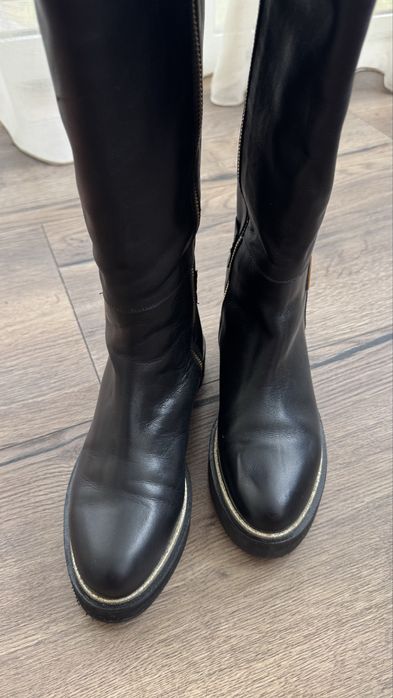 Чоботи шкіряні Baldinini,36 розмір