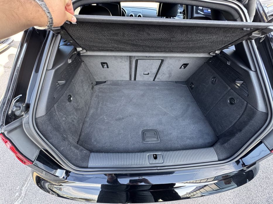 Продам AUDI A3 E-Tron