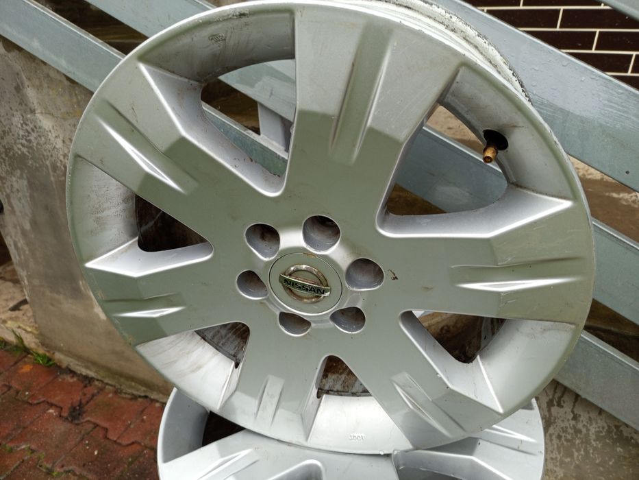 Диски алюмінієві до Nissan Pathfinder/Navara R17 J7 ET30 6*114,3, комп