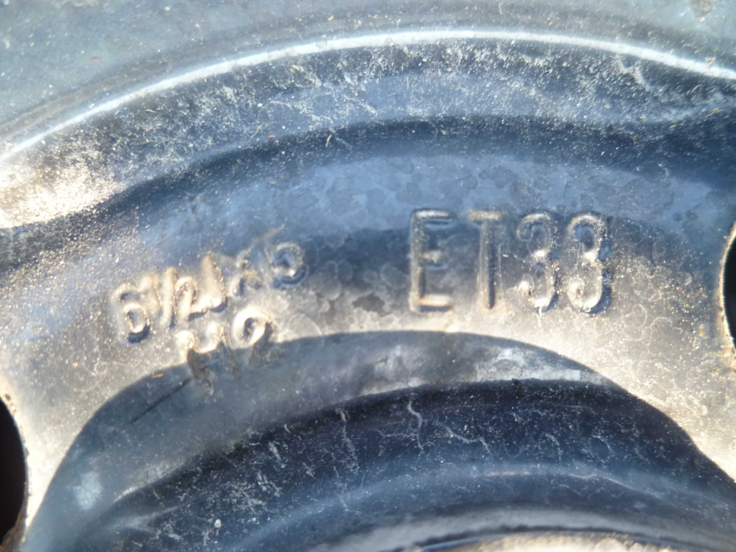 Koła zimówki 5x110otwór 65,1 HANKOOK Winter iCept RS2 195x65R15 91T