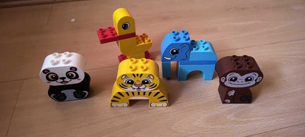 Lego Duplo .Zestaw zwierzaków - miś panda ,małpa ,słoń, tygrys ,kaczka