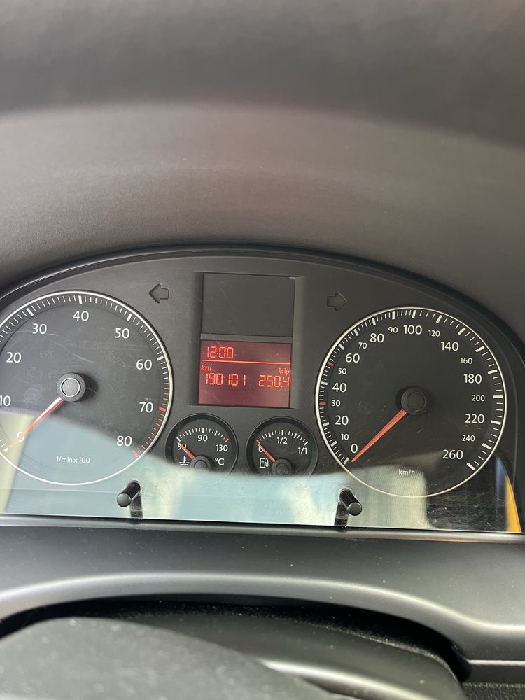 Продам vw caddy пасажир