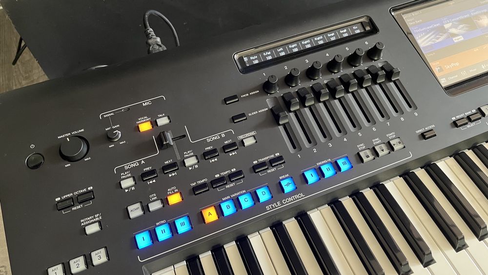 Yamaha GENOS dużo packów i styli