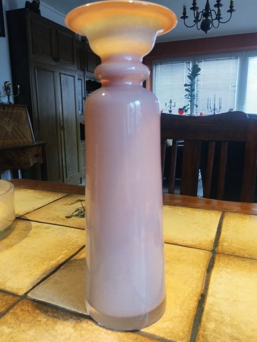 Wazon PRL Tarnowiec,delikatny róż.