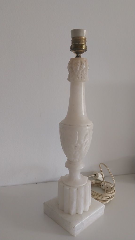 Candeeiros de mesa ou tecto