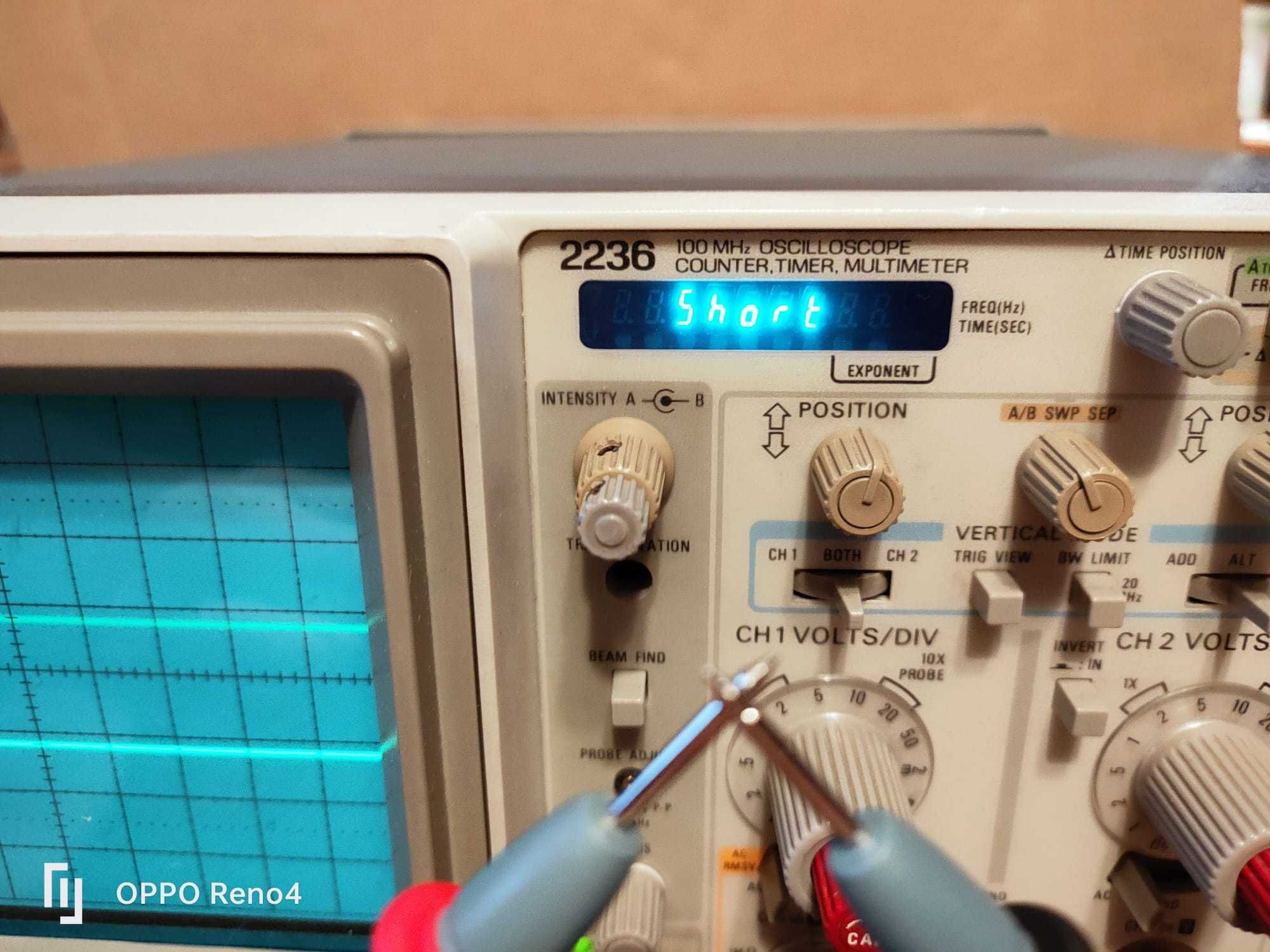 Oscyloskop Tektronix 2236 2×100 MHz, multimetr, częstościomierz.