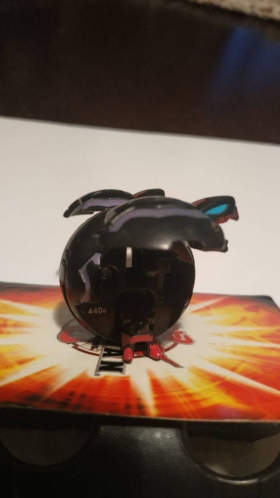Bakugan Dual Hydranoid w domenie Darkus