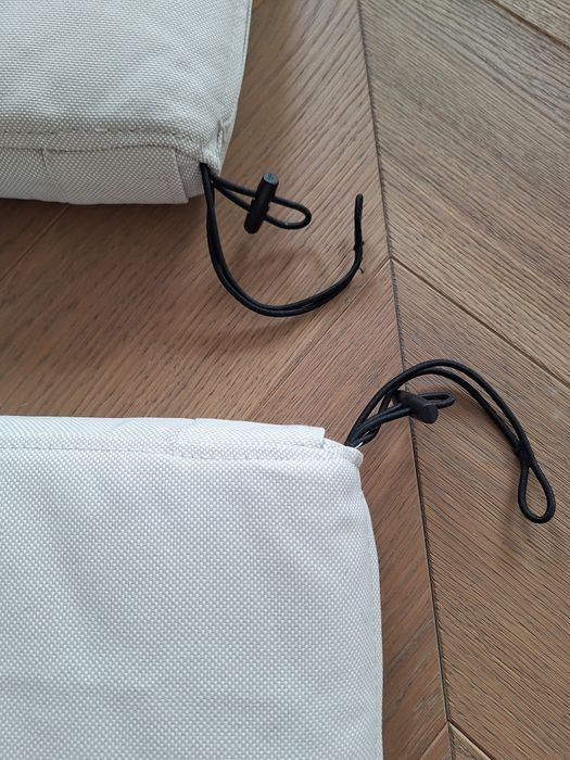 2 Poduchy na meble ogrodowe/balkonowe