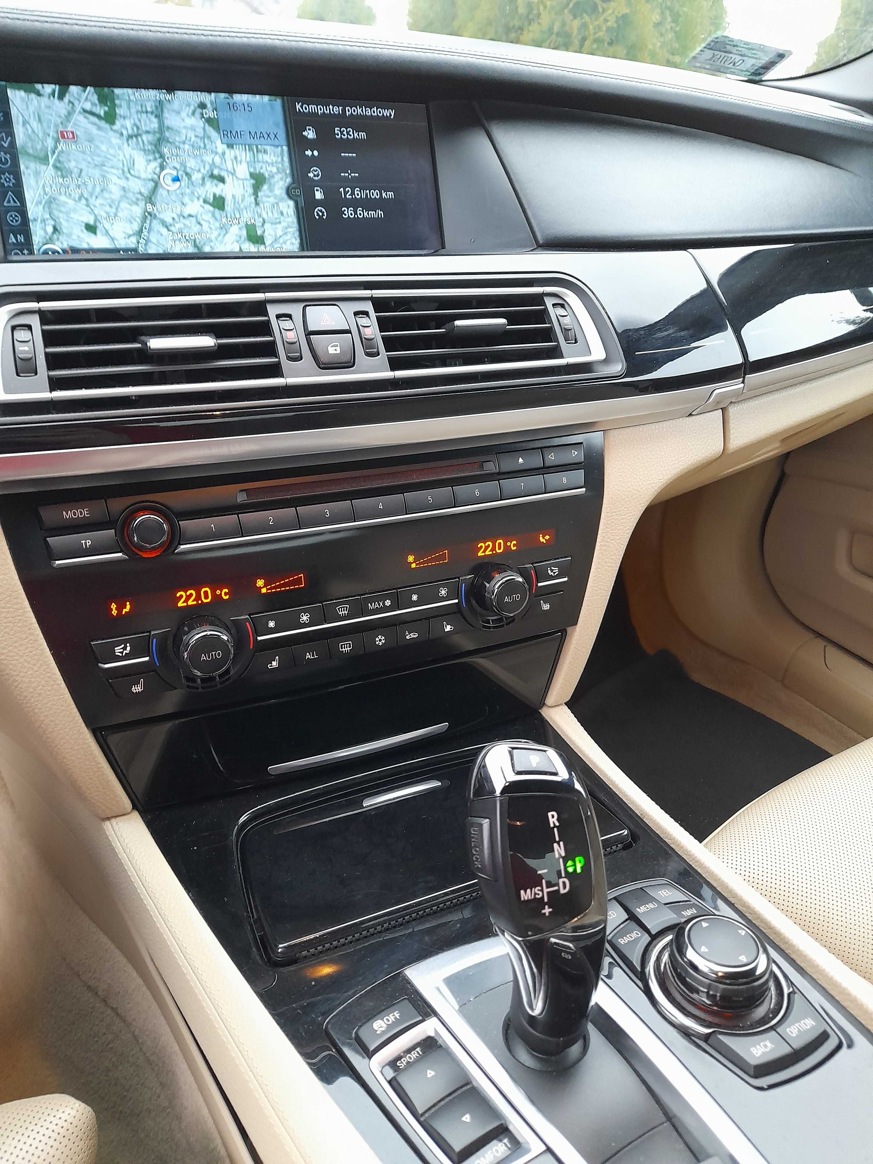 Bmw 750i  X-DRIVE stan idealny,  zamiana!!