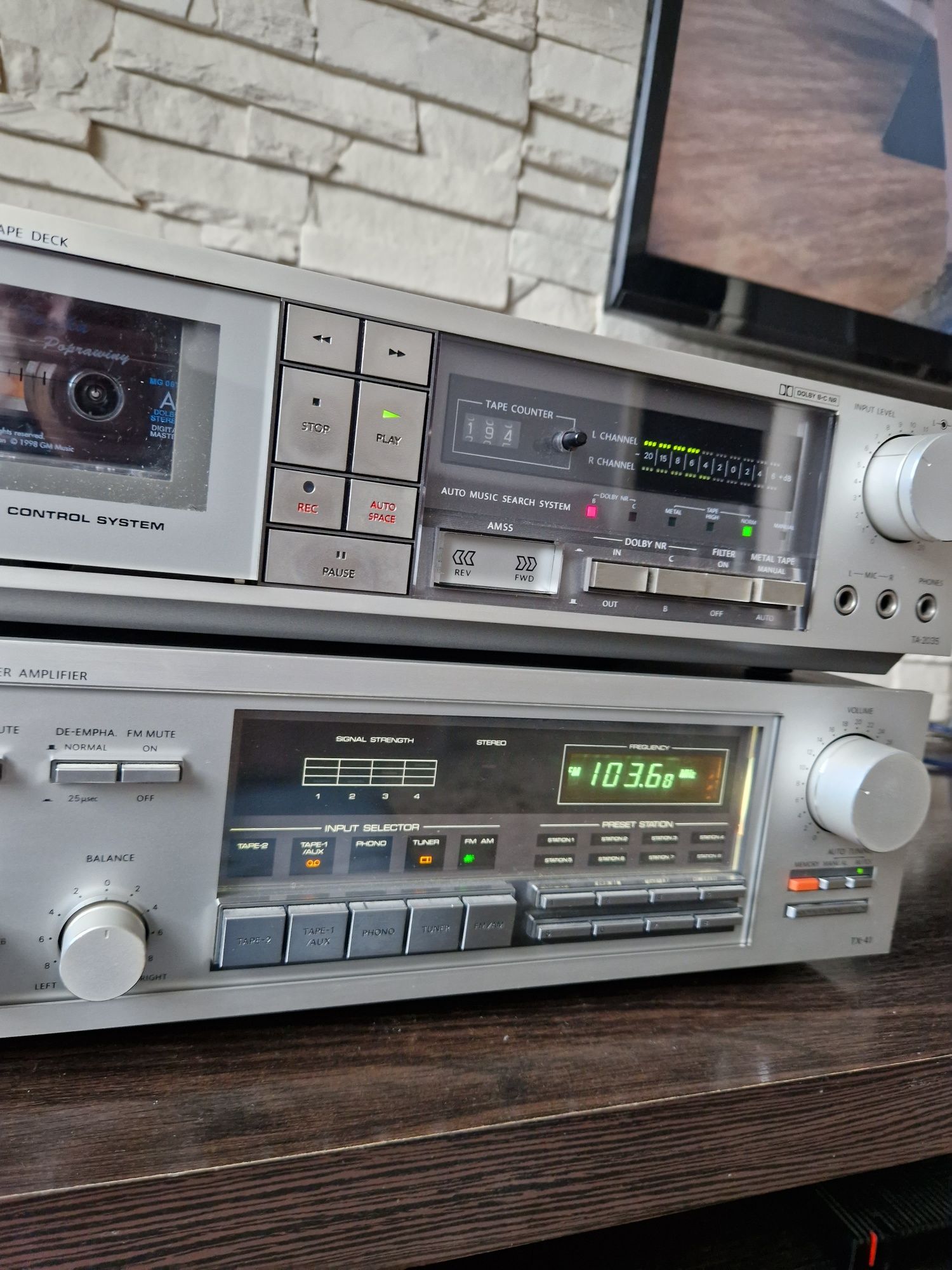 Wzmacniacz i Deck   Onkyo