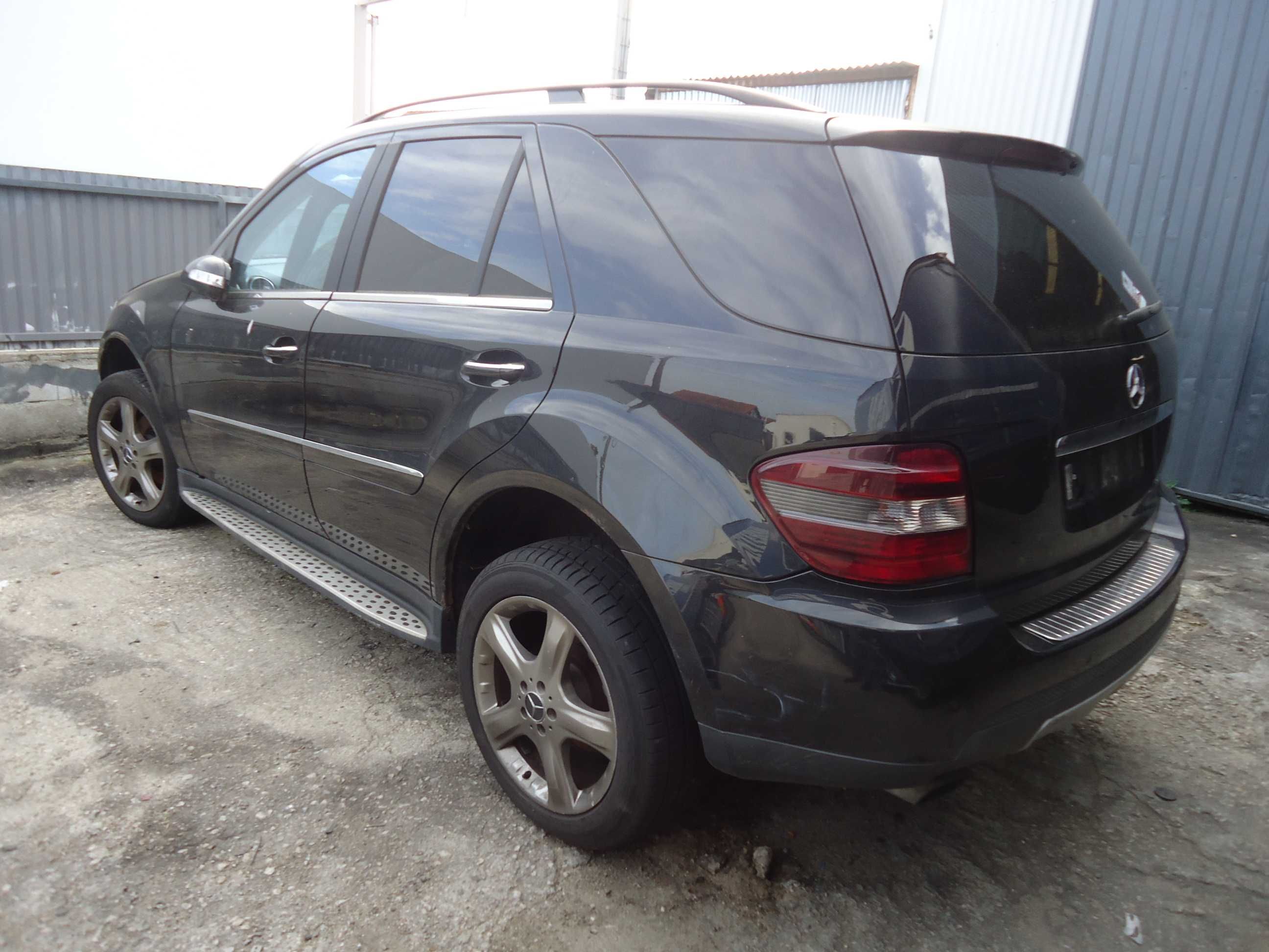 Mercedes ML 320 Cdi 4-matic de 2008 só ás peças