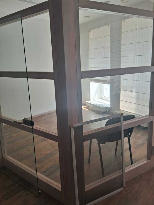 офис в центре с землей